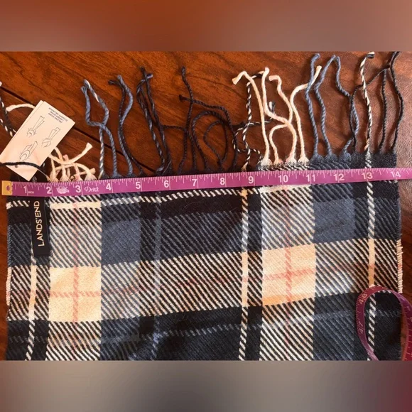 NWT - Lands' End Wool Blend Navy Pink and Cream Plaid Scarf - Picture 5 of 7